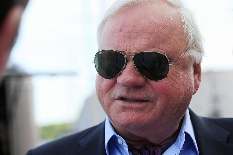 Shipping billionaire John Fredriksen's restructuring scheme for his company Seadrill is facing swells of protest from bond holders.
