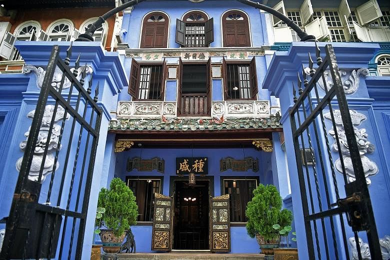 Get a glimpse of life in an early 20th-century Peranakan home on a tour of the NUS Baba House in Neil Road.
