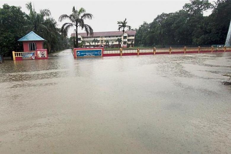 More Than 2,000 Evacuated In Malaysia's Pahang And Johor As Floods ...