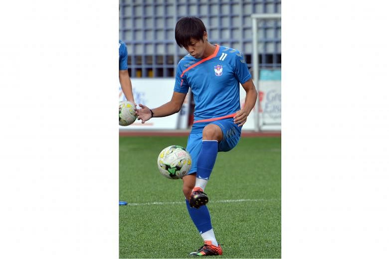 Former Albirex Niigata playmaker Tatsuro Inui is one of nine players on trial at Brunei DPMM. The Japanese could be one of three foreigners on DPMM's books this term.