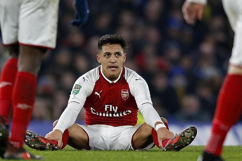 Chile forward Alexis Sanchez is a target for Manchester United and Manchester City. United are strong contenders for his signature because of their willingness to meet Arsenal's £35 million (S$63.8 million) asking price, with the possibility of Henr