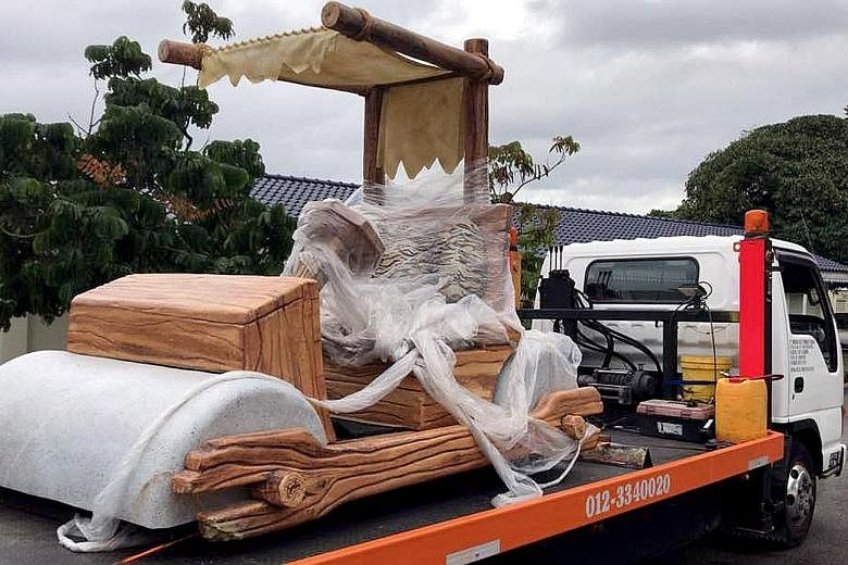 Johor Sultan Ibrahim Sultan Iskandar's new ride, inspired by the car from his favourite cartoon series, The Flintstones, was a gift from Pahang's Regent, Tengku Abdullah Sultan Ahmad Shah.