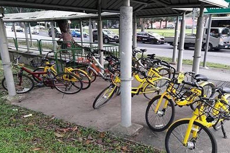 The bicycles impounded in the week-long operation this month belonged to oBike (left), Mobike and ofo (right). "These bicycles were found to be causing inconvenience or obstructing footpaths," said the LTA.