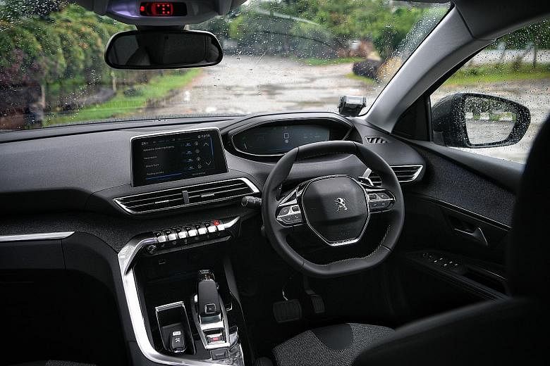The Peugeot 5008 1.6 E-THP comes with high-quality trim and premium features, such as LED lighting and a colour touchscreen with Bluetooth connection and phone mirroring.