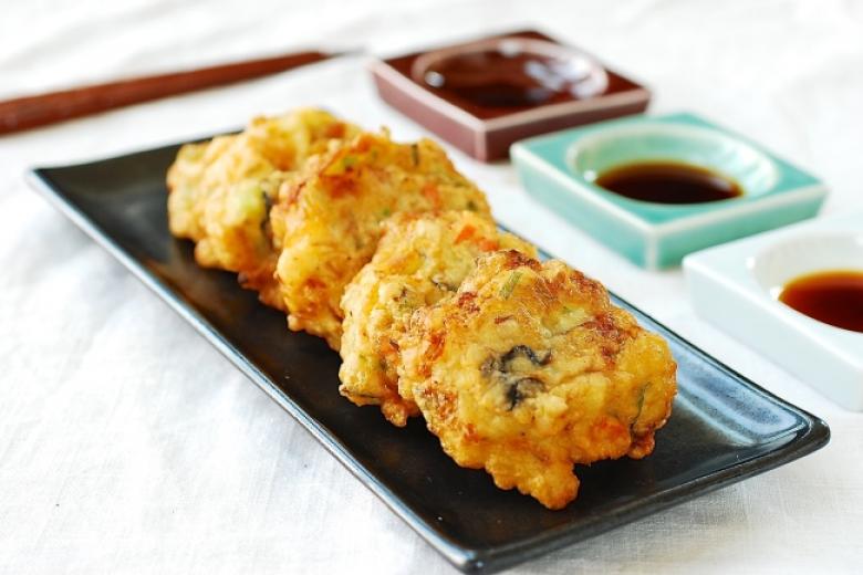 Make the Korean take on deepfried oysters The Straits Times