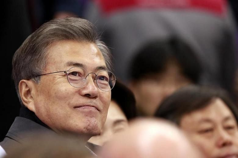 South Koreas President Moon Jae In Says Too Early For Pyongyang Summit The Straits Times 