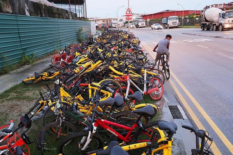 Rental bicycles parked indiscriminately (clockwise from top left) near Yishun MRT station, at Marina Barrage and in Seletar North Link. Under the proposed scheme, operators must remove such bicycles in a timely manner or face sanctions.