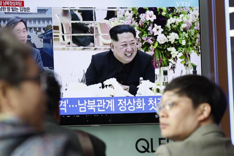 South Korean press cautiously welcomes North Korea talks offer | The Straits Times
