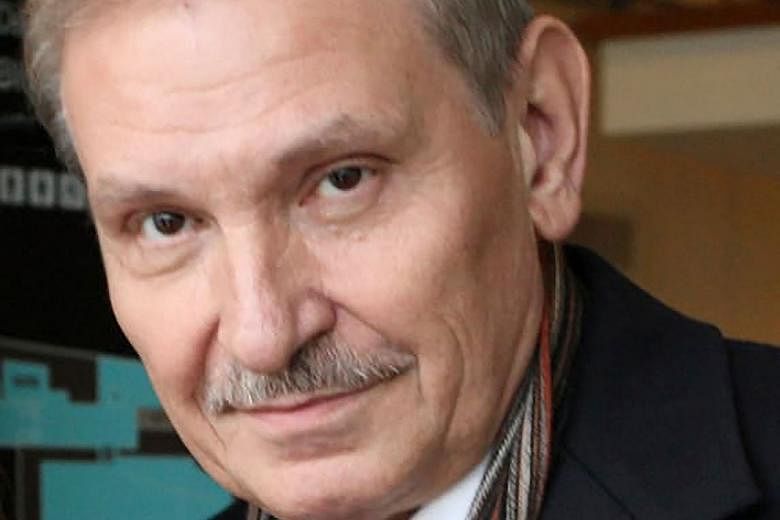 Mr Nikolai Glushkov died from "compression to the neck", said British police.
