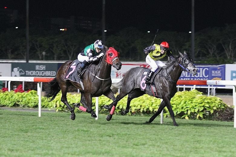 The Leslie Khoo-trained Lord O'Reilly (No. 7) flying past the much-vaunted grey Zac Kasa in super-swift time in Race 3 at Kranji last night.