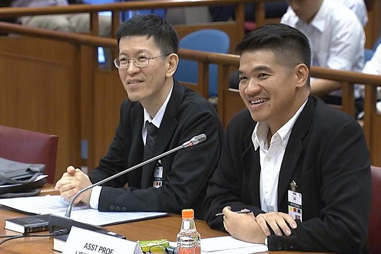 Associate Professor Alton Chua (left) and Assistant Professor Liew Kai Khiun at the Select Committee hearing yesterday. The two academics said the online citizenry is savvy enough to detect falsehoods most of the time.