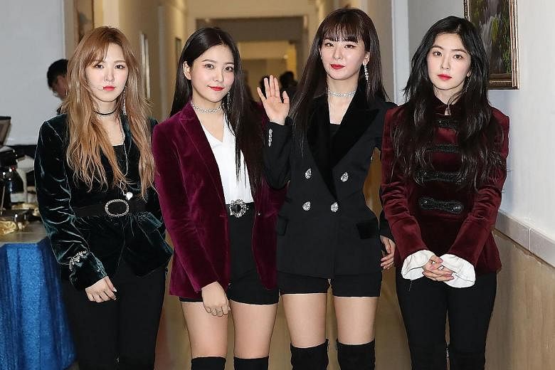 K-pop band Red Velvet after a rehearsal for their concert in Pyongyang yesterday.