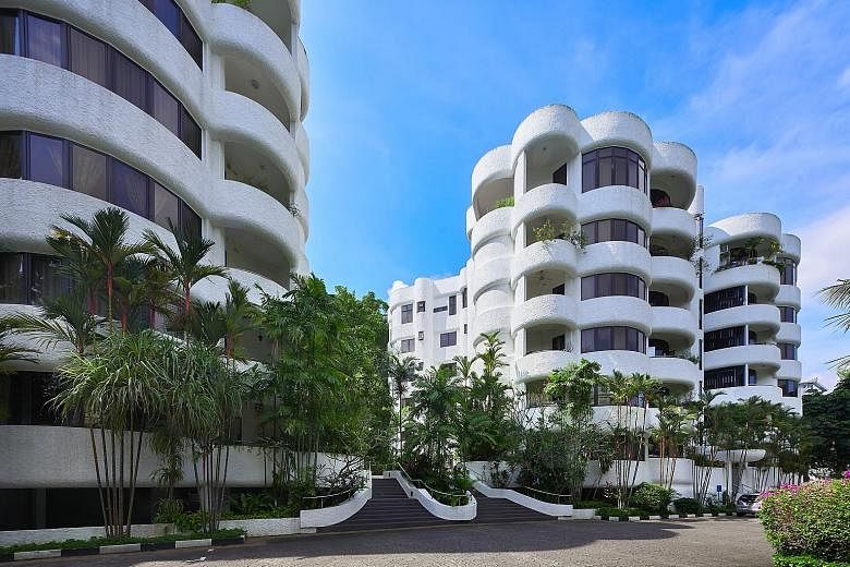 The Estoril's owners stand to receive a gross payout of about $4.6 million per apartment unit, and $9.85 million to $9.95 million per penthouse unit.
