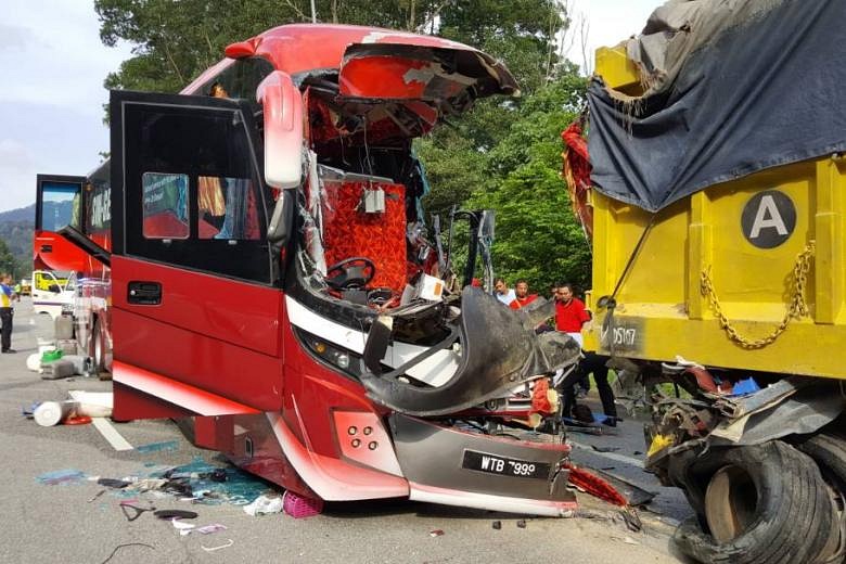 11 Singaporeans Injured In Fatal Malaysia Bus Accident Near Kuala ...