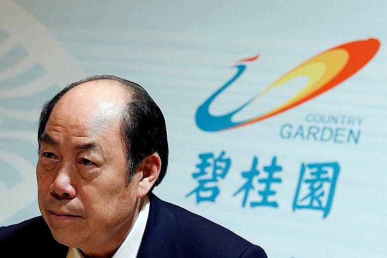 Country Garden chairman Yeung Kwok Keung said staff should submit project plans to local governments the day after successfully bidding for land.