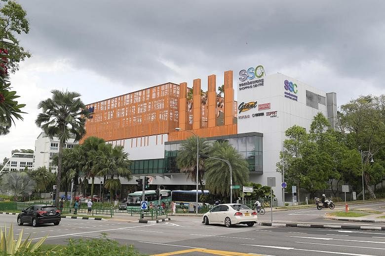 The bid for Sembawang Shopping Centre lodged by the joint venture comprising Lian Beng Group and Apricot Capital was almost double the $126 million valuation for the property as of Dec 31 last year.