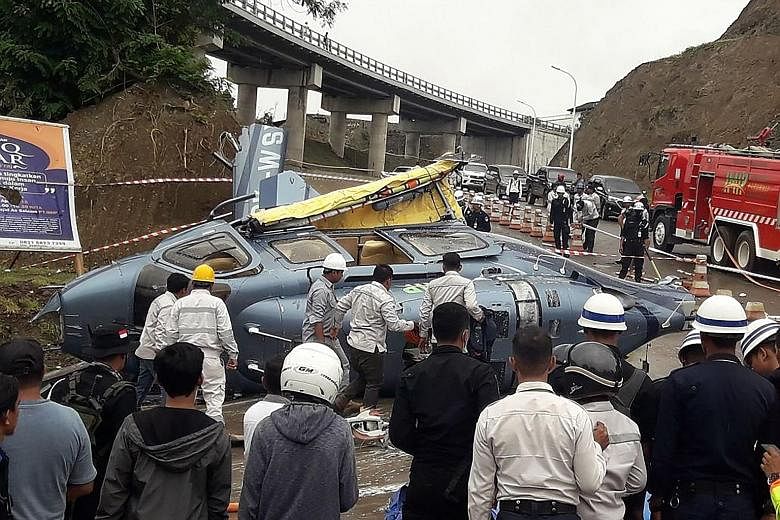 A helicopter crashed in Indonesia's Central Sulawesi province yesterday, killing one person on the ground. All eight people on board, including six Chinese nationals and two crew members, were injured. A Xinhua report said the helicopter, which belon