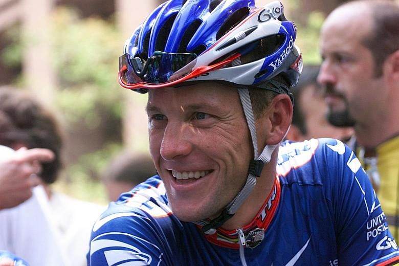 Lance Armstrong also agreed to pay US$1.65m to cover the legal costs of whistleblower Floyd Landis.