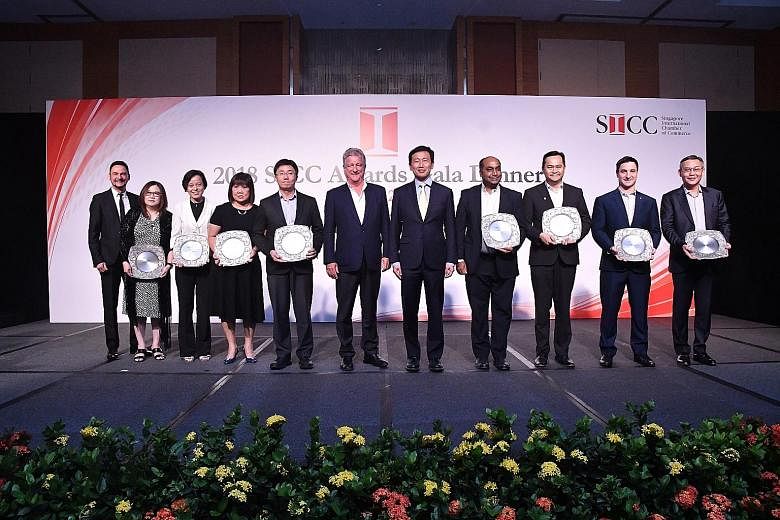 From left: Edwards Lifesciences Singapore vice-president and general manager Rainer Wolf and human resource director Judy Heng, e2i deputy chief executive Vicky Wong, NatSteel Holdings senior vice-president Tan Man Ee, Tiong Seng Contractors senior m