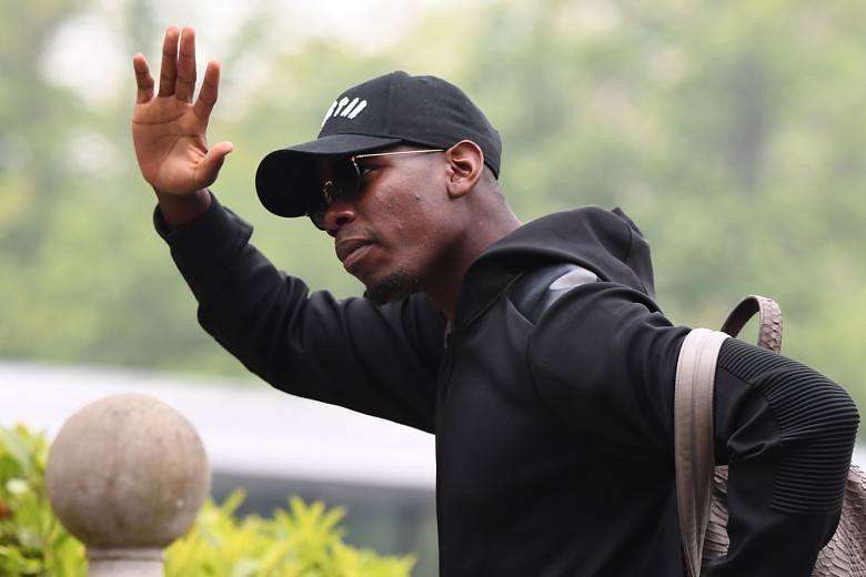 Football: Manchester United star Paul Pogba on Mecca pilgrimage ahead ...