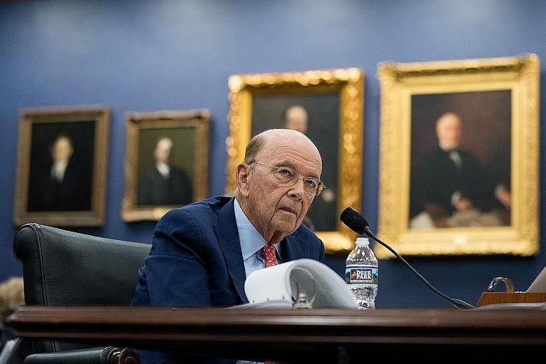 US Commerce Secretary Wilbur Ross will visit China from June 2 to 4. The trade dispute was further complicated when US President Donald Trump announced a national security investigation into imports of cars and trucks.