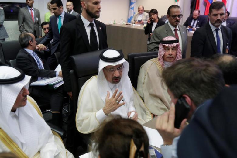 Opec Agrees Ouput Rise Of About 1 Million Barrels Saudi Arabia The Straits Times