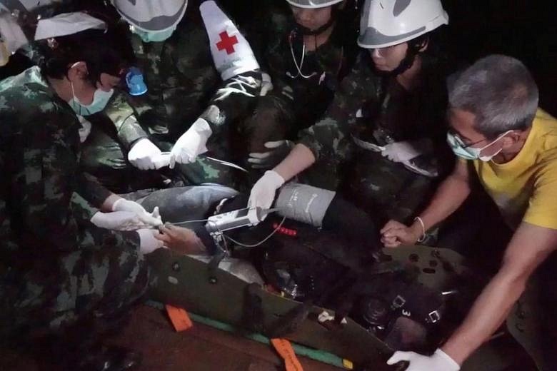 Thai Cave Rescue: Boys Were Sedated And Stretchered Through Tham Luang ...