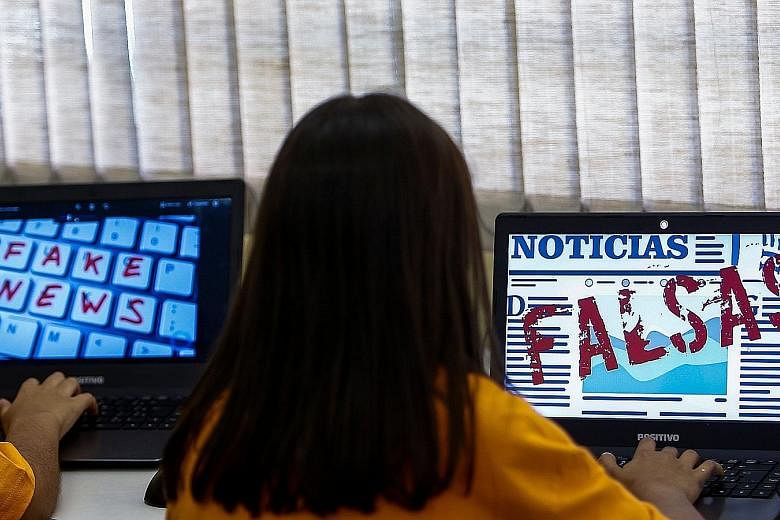 Brazil's schoolchildren get lessons on "Fake news: access, security and veracity of information".