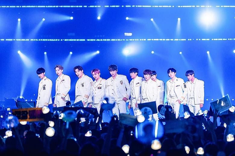 Wanna One performed as an 11-man outfit and in smaller groups, showcasing their individual talents.