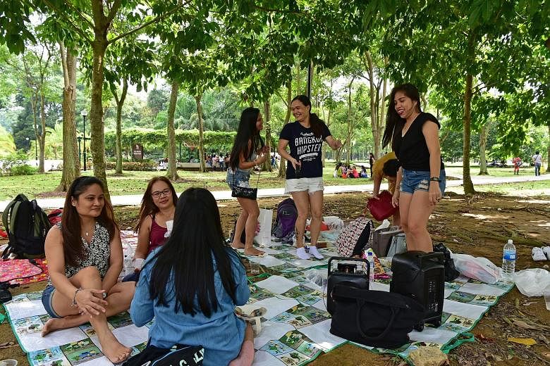 Whether it is dancing, singing or just chit-chats, the fun places to go for many domestic workers are the parks, away from the hustle and bustle of Orchard Road. They say parks allow for bigger gatherings and they can enjoy themselves without being j