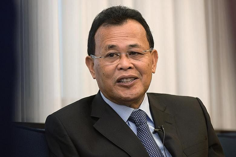 Johor Menteri Besar Osman Sapian said his government will review Melaka's request for more raw water.