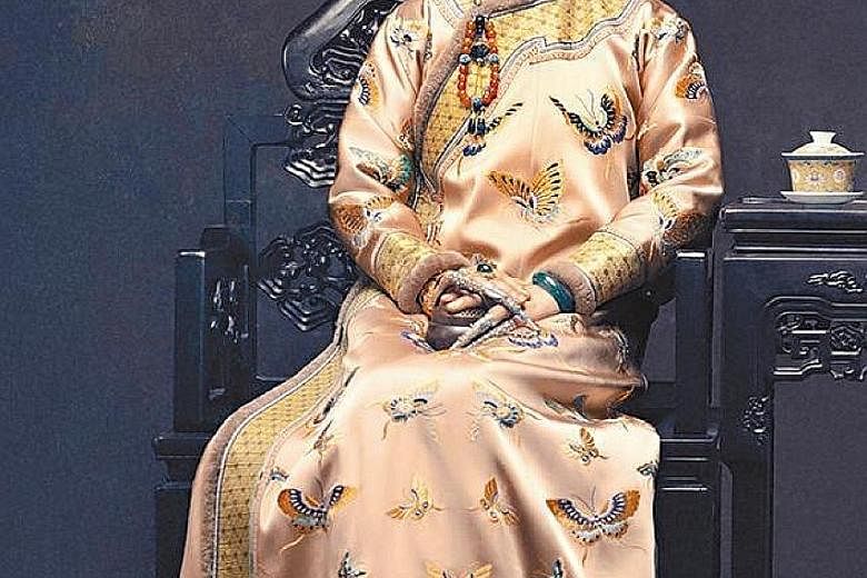 Chinese actress Zhou Xun plays second Empress Consort Ulanara in Ruyi's Royal Love In The Palace.
