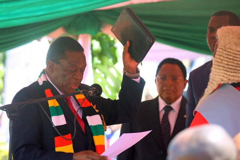 Zimbabwe President Emmerson Mnangagwa Takes Oath As Us Censure Hangs Over Vote The Straits Times 