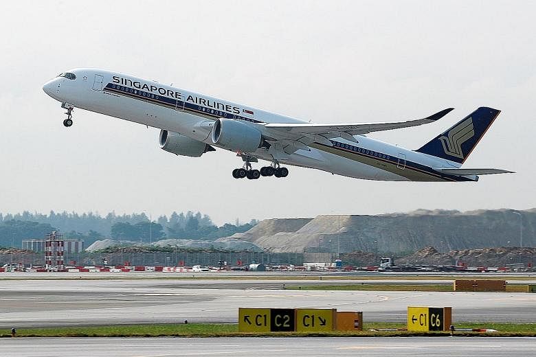 Singapore Airlines does not conduct random alcohol or substance tests, but the airline's flight crew are required to undergo any drug and alcohol tests administered by the relevant authorities.