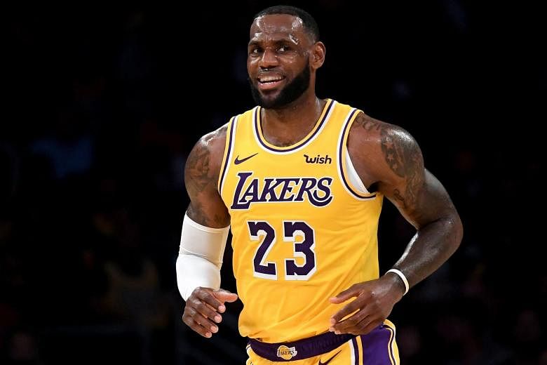 LeBron James notches huge NBA milestone, gets standing ovation from fans -  WATCH - Hindustan Times