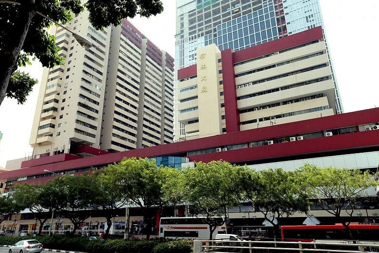 People's Park Centre has 120 apartments, 256 offices, 324 shops and a carpark. Mr Philip Ng, director of Savills Singapore, its marketing agent, says it was built as a mixed-use development, but the land is zoned commercial. So the developer can buil