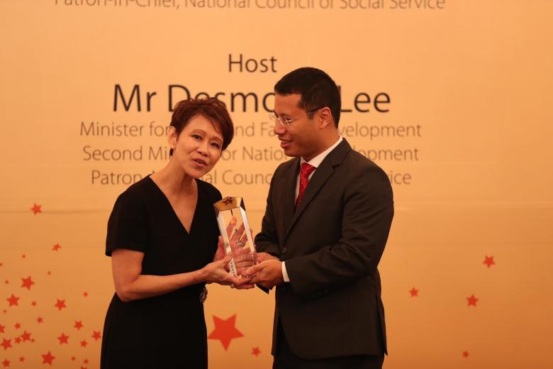 Volunteer emcee honoured for 33 years of service at Community Chest Awards 2018 The Straits Times