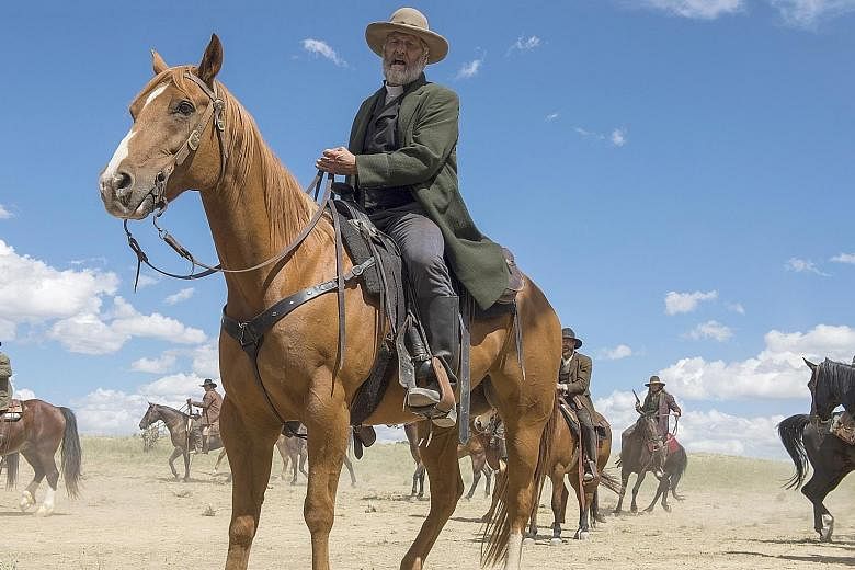 The horse that Liam Neeson worked with on The Ballad Of Buster Scruggs (left) remembered the actor from a previous project. Actor Jeff Daniels and his mighty Godless co-star Apollo.