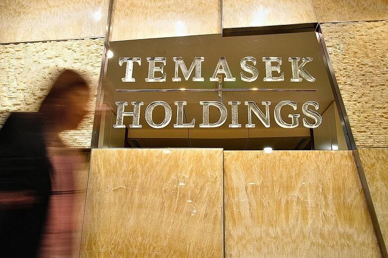 The T2023-S$ Temasek Bond offers a fixed annual coupon of 2.7 per cent payable twice a year, with the principal to be repaid in 2023. It has been trading on the mainboard of the Singapore Exchange since Oct 26. As it was trading at $1.017 apiece on T