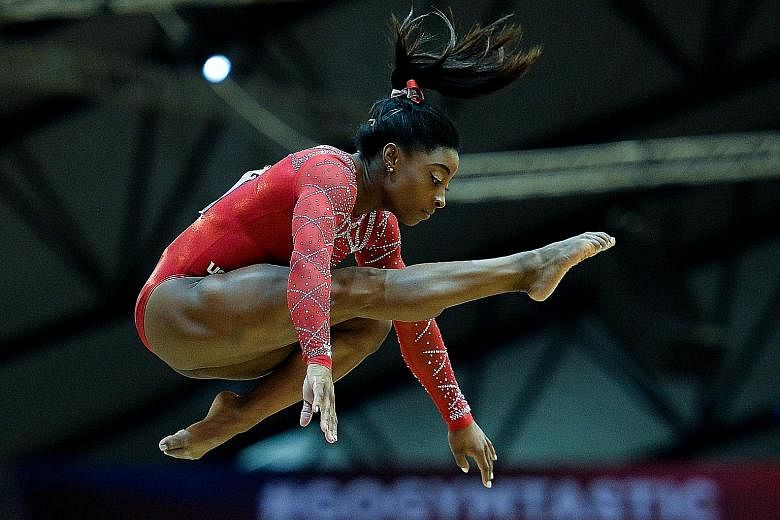 Simone Biles on her way to a bronze in the beam. Her four golds, a silver and a bronze put her level on 20 world championship medals with Svetlana Khorkina.