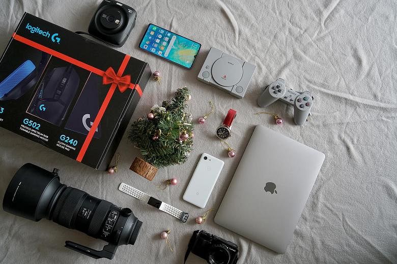 Tech the halls: Gadget gift guide for Christmas