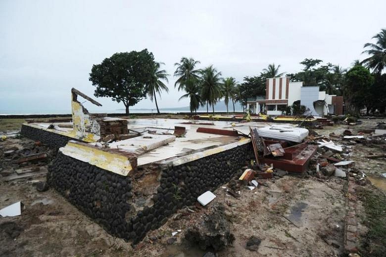 Indonesia s Sunda Strait tsunami death toll rises to 373 The