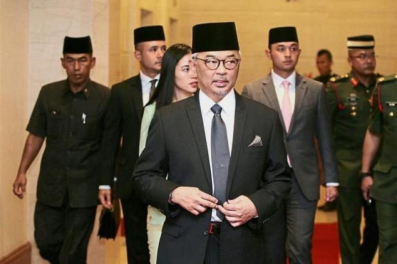 Long live the kingu0027: Pahang Regent to be sworn in as Sultan on 