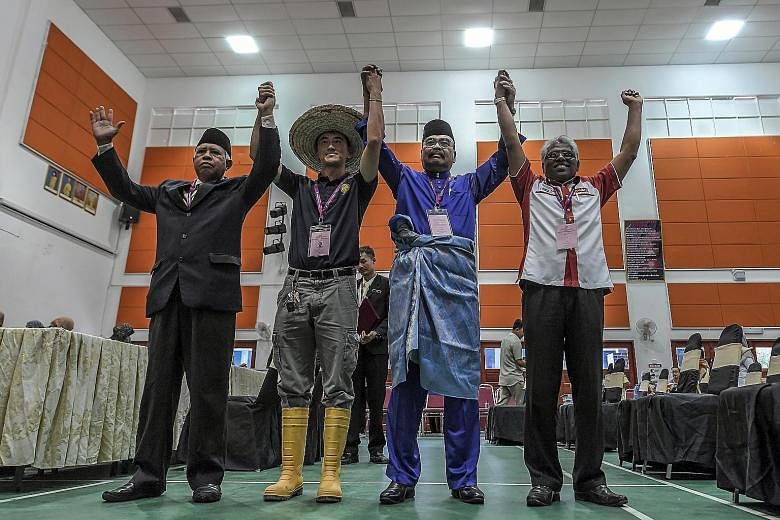The four men contesting the Cameron Highlands by-election are (from far left) independents Sallehudin Ab Talib, Wong Seng Yee, BN's Ramli Mohd Noor and PH's Manogaran Marimuthu.