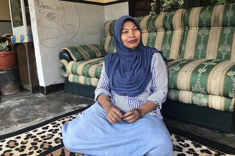 Ms Nuril Maknun's boss accused her of criminal defamation when he learnt of the recording. She was charged with distributing obscene material. The trial court cleared her but the Supreme Court overturned the verdict.