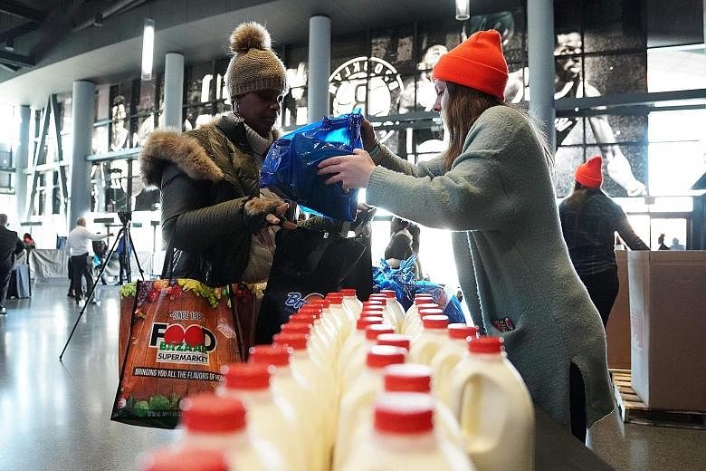 The Food Bank for New York City distributing food to federal workers affected by the partial government shutdown.
