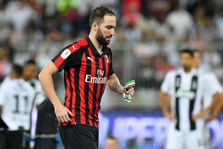 Gonzalo Higuain claims he was forced out of Juventus to make way