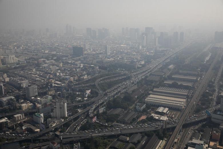 Hundreds Of Schools To Shut As Toxic Smog Cloaks Bangkok The Straits Times 3642