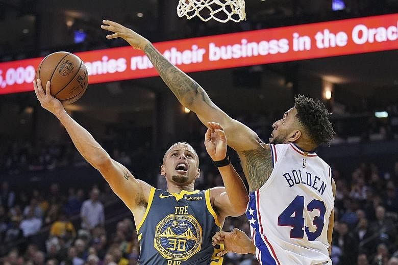 Stephen Curry, wearing the Golden State Warriors' Chinese New Year-themed uniform featuring the Chinese character for warrior, had 41 points against the Philadelphia 76ers. But the hosts lost 113-104 at the Oracle Arena in Oakland, California, on Thu