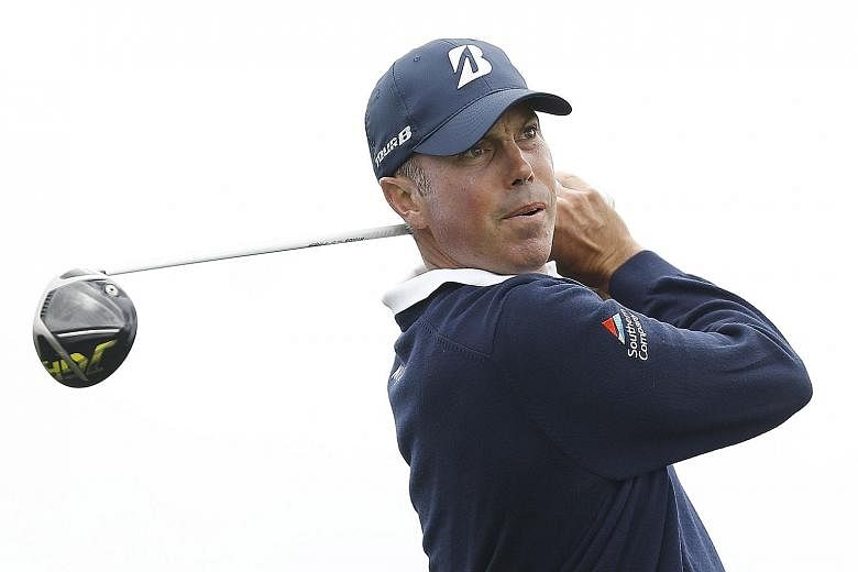 Matt Kuchar's Mayakoba Classic win in Mexico earned him US$1.3 million (S$1.78 million). But he paid his caddie David Giral Ortiz US$5,000, which he said was $1,000 more than what they agreed on.